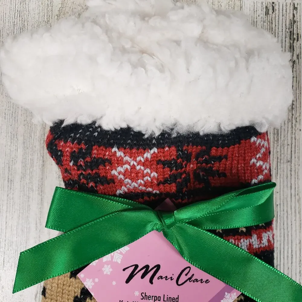 NWT Sherpa Lined Knit Winter Snowflake Leaf Design No-Slip Slipper Socks